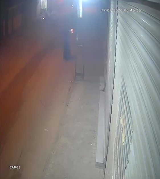 Kadın Kılığına Giren Saldırgan, Adana'da İş Yerine Saldırdı