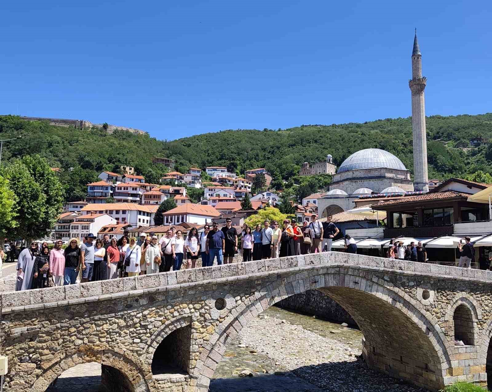 Eğitim-Bir-Sen Adana Şubesi'nin 2. Balkan Turu Başarıyla Tamamlandı