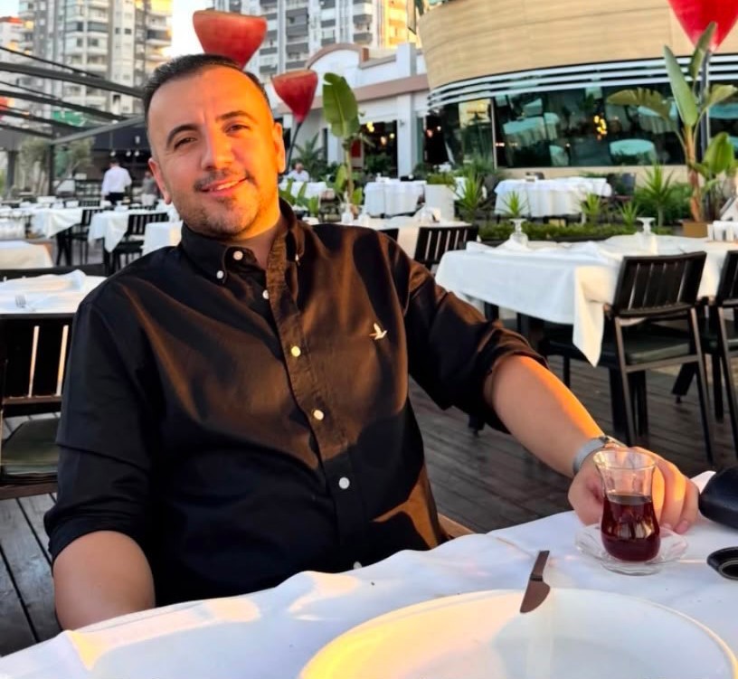 Adana'da Dondurmacıya Silahlı Saldırı: Genç Çalışan Hayatını Kaybetti