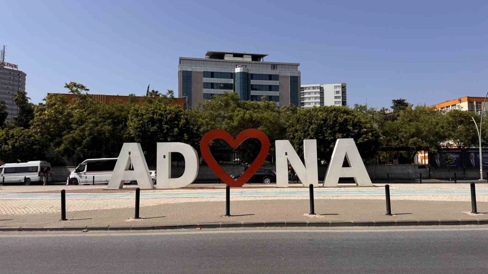 Adana'da Göç Hızlandı: Sıcaklar ve Hizmet Yetersizliği Neden Gösteriliyor