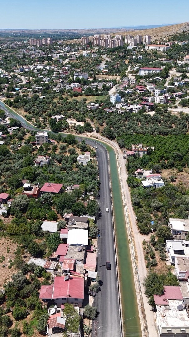 Adana'da Dolmuşçuların İsteği Gerçekleşti: Sıcak Çelik Asfalt Çalışmaları Başladı