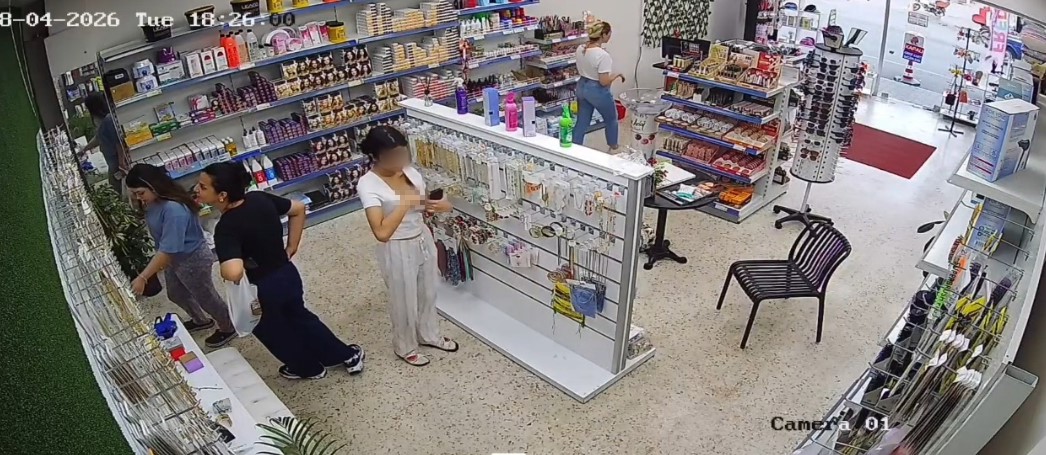 Adana'da Takı Hırsızlığı: Genç Kızın Soğukkanlı Planı
