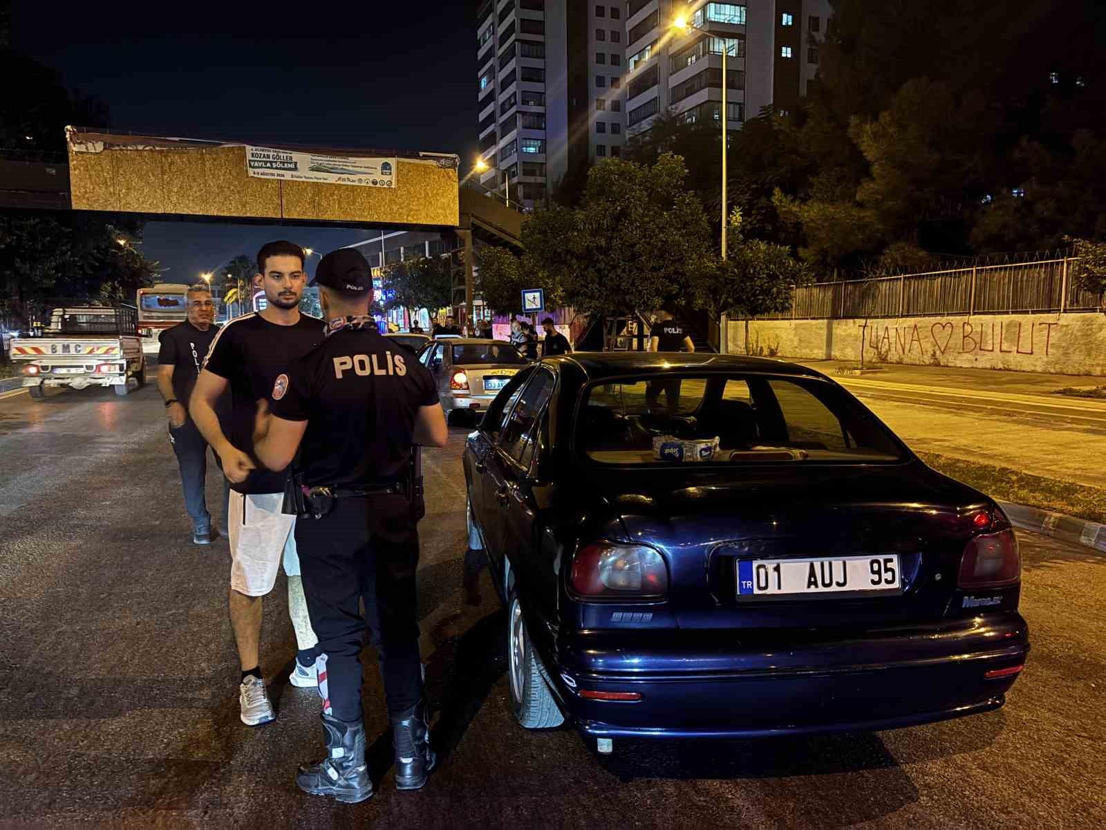 Adana’da Huzur ve Güven Uygulaması: 62 Şüpheli Yakalandı, 3.9 Milyon TL Ceza Kesildi