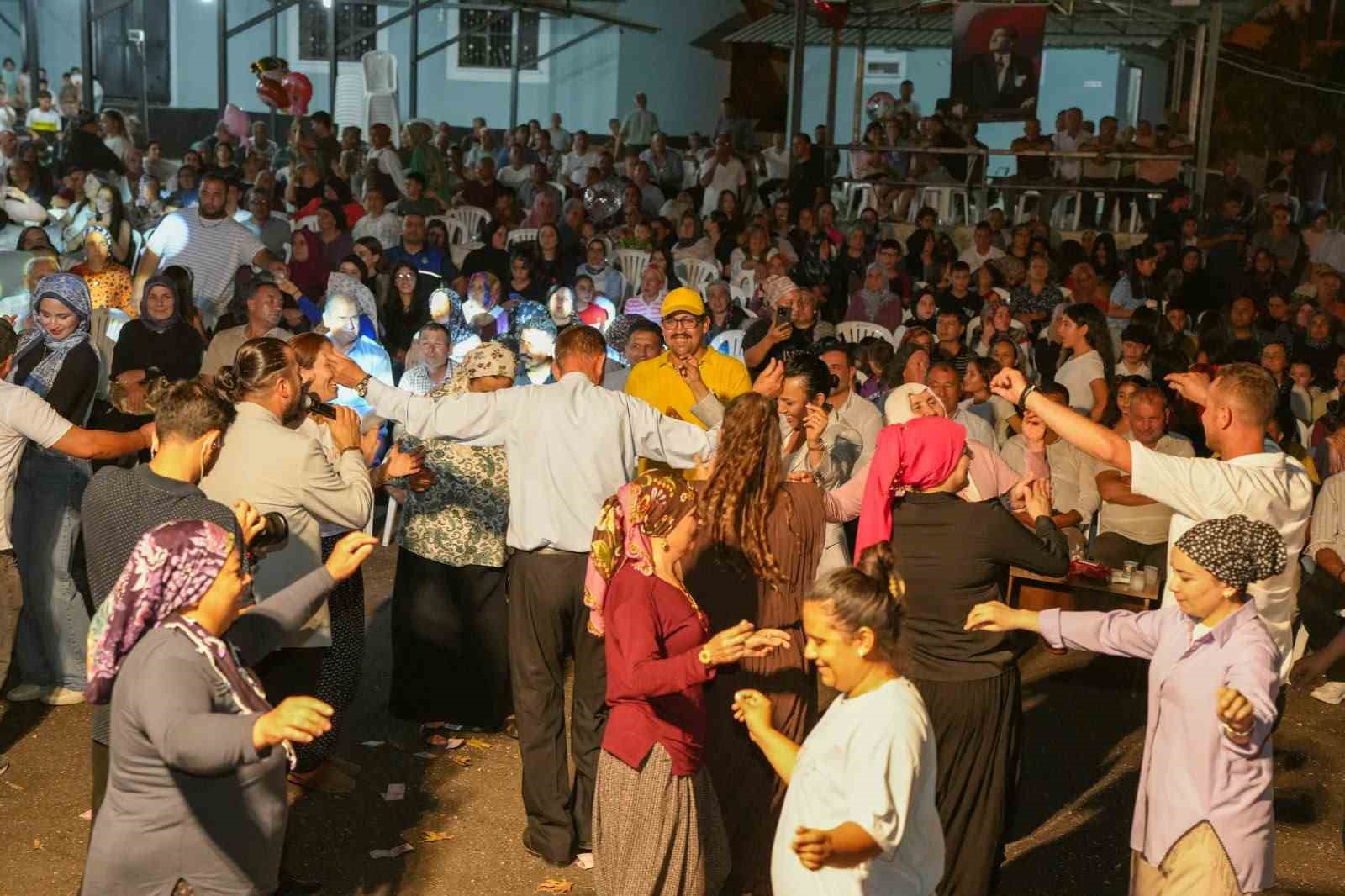 Kozan Yaz Konserleri: Müzik ve Eğlence Akdam'da Buluştu