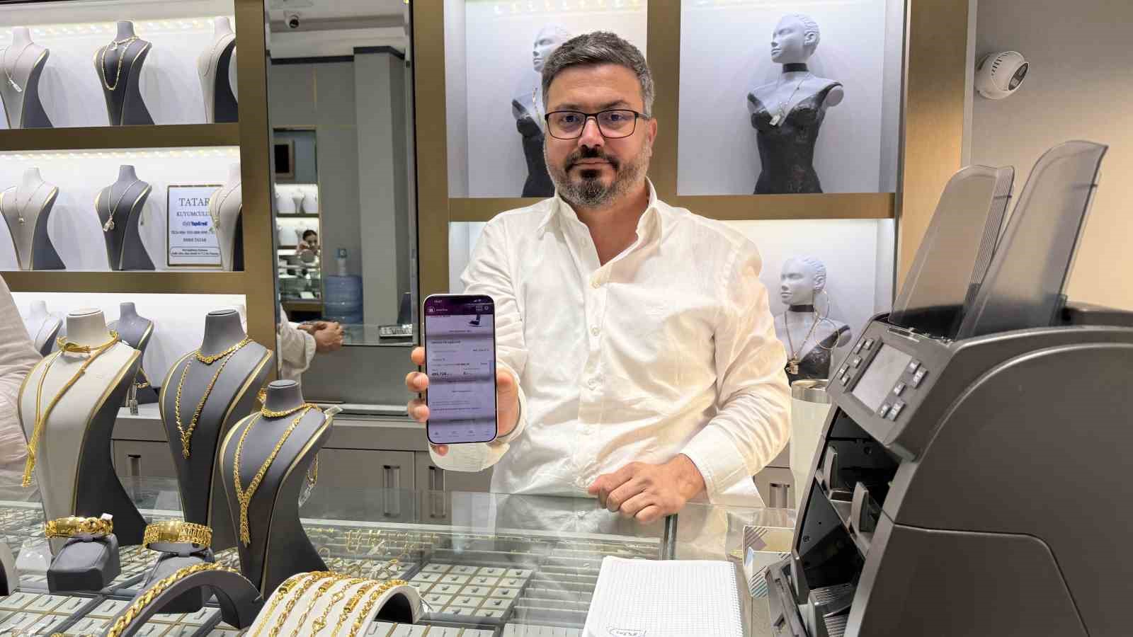 Adana'da Kuyumcuları Mağdur Eden 'Sazan Sarmalı' Dolandırıcılığı Büyüyor
