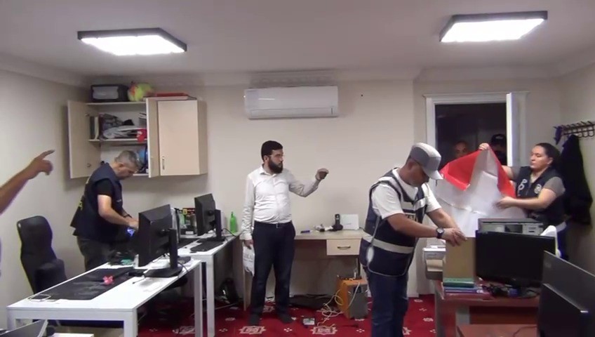 Kuytulcular, Operasyon Öncesi Bilgisayar Kasa ve Hard Disklerini Yok Etti