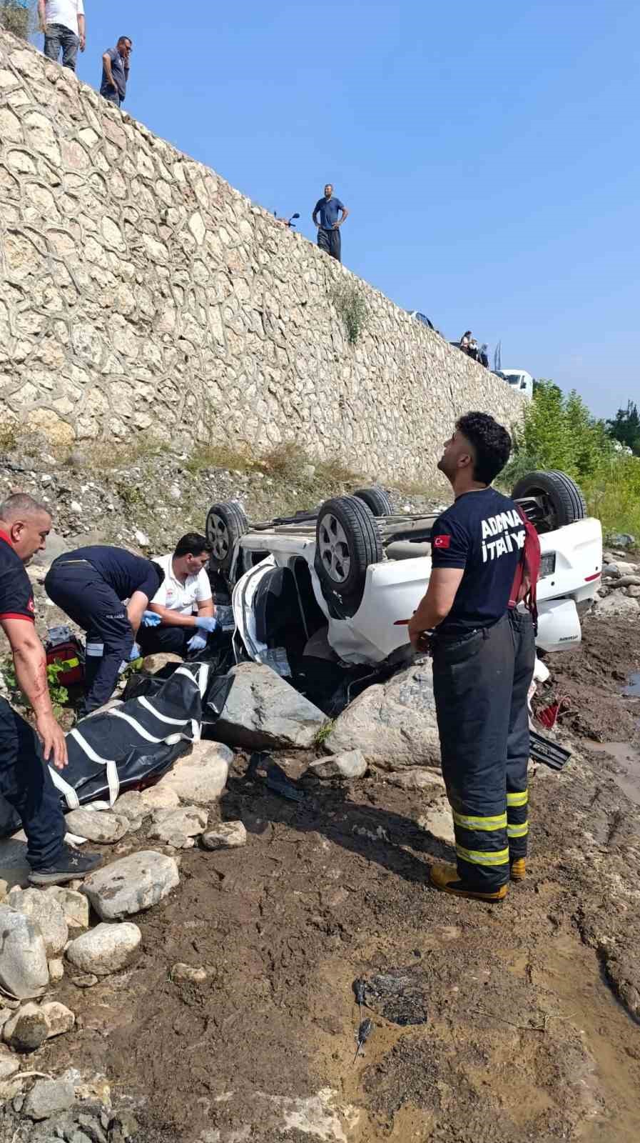 Adana'da Feci Kaza: İki Kadın Hayatını Kaybetti