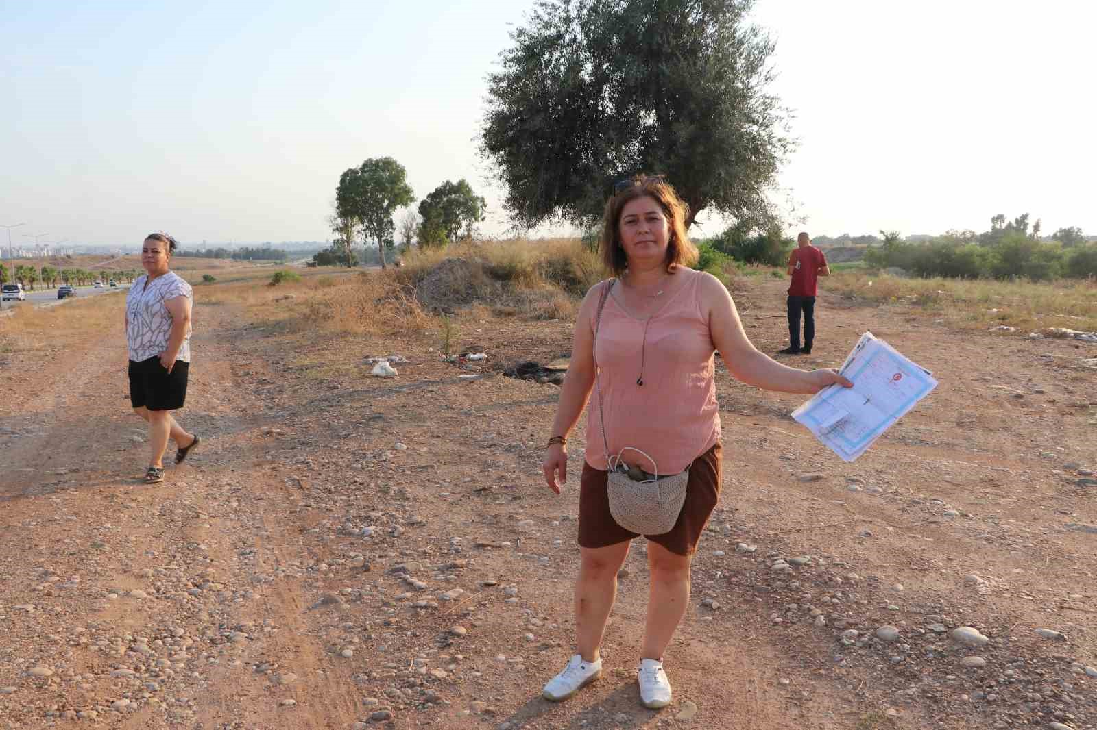 Adana'da Tartışmalı Araziye Karpuz Ekildi, Hissedar İsyanda!
