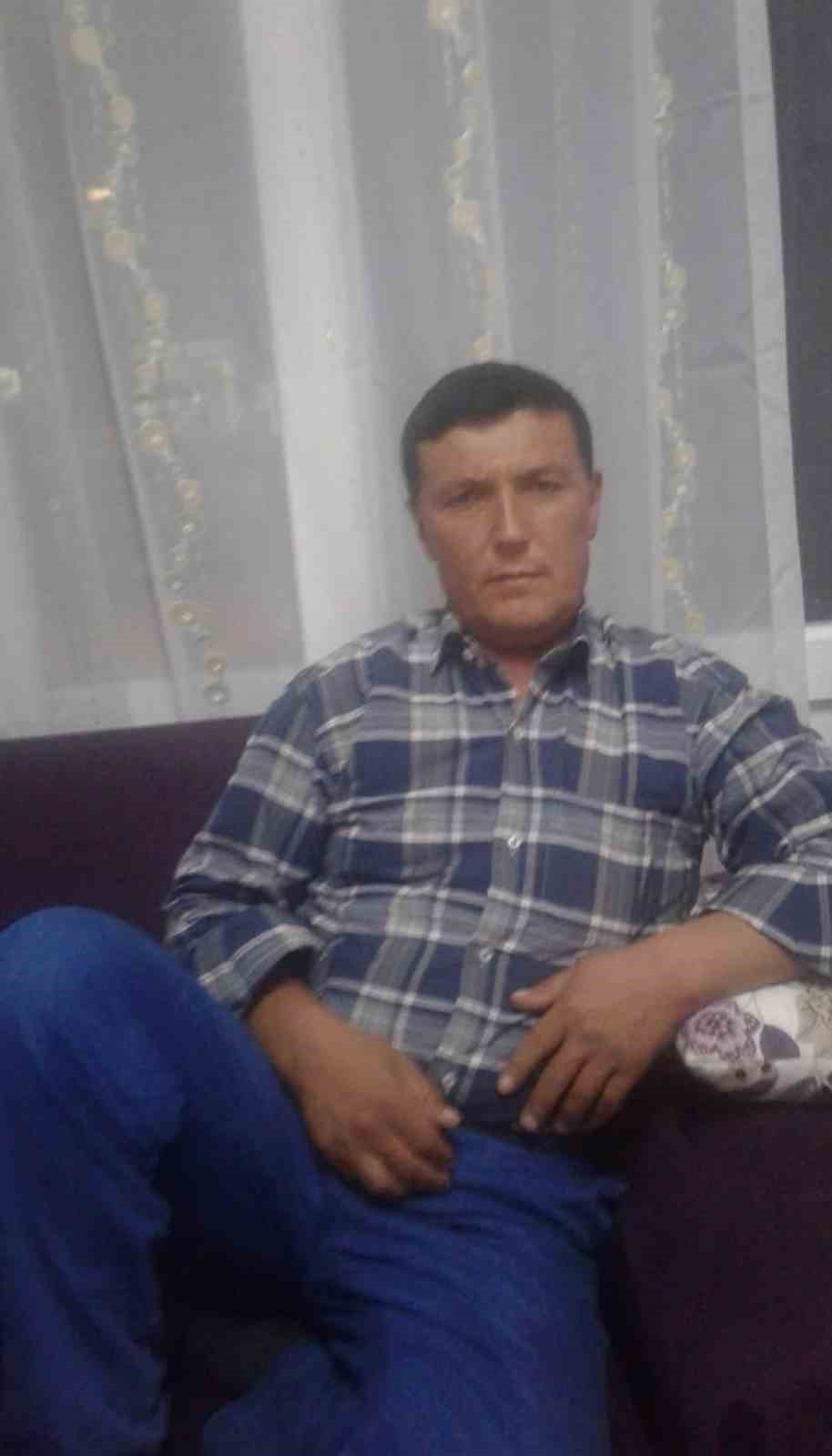 Tomrukların Altında Kalan İşçi Hayatını Kaybetti