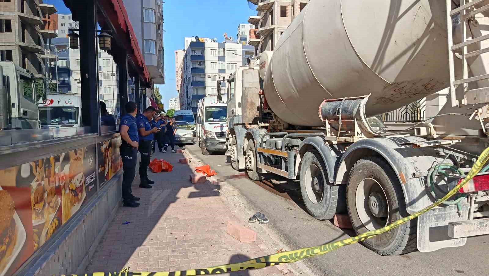 Adana'da Beton Mikserinin Çarpmasıyla Bir Kişi Hayatını Kaybetti