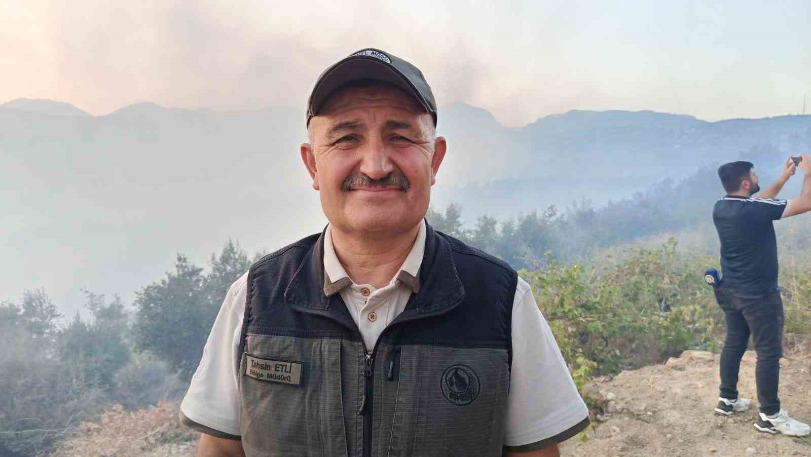 Adana'da Orman Yangını 70 Hektara Ulaştı, Yerleşim Güvende
