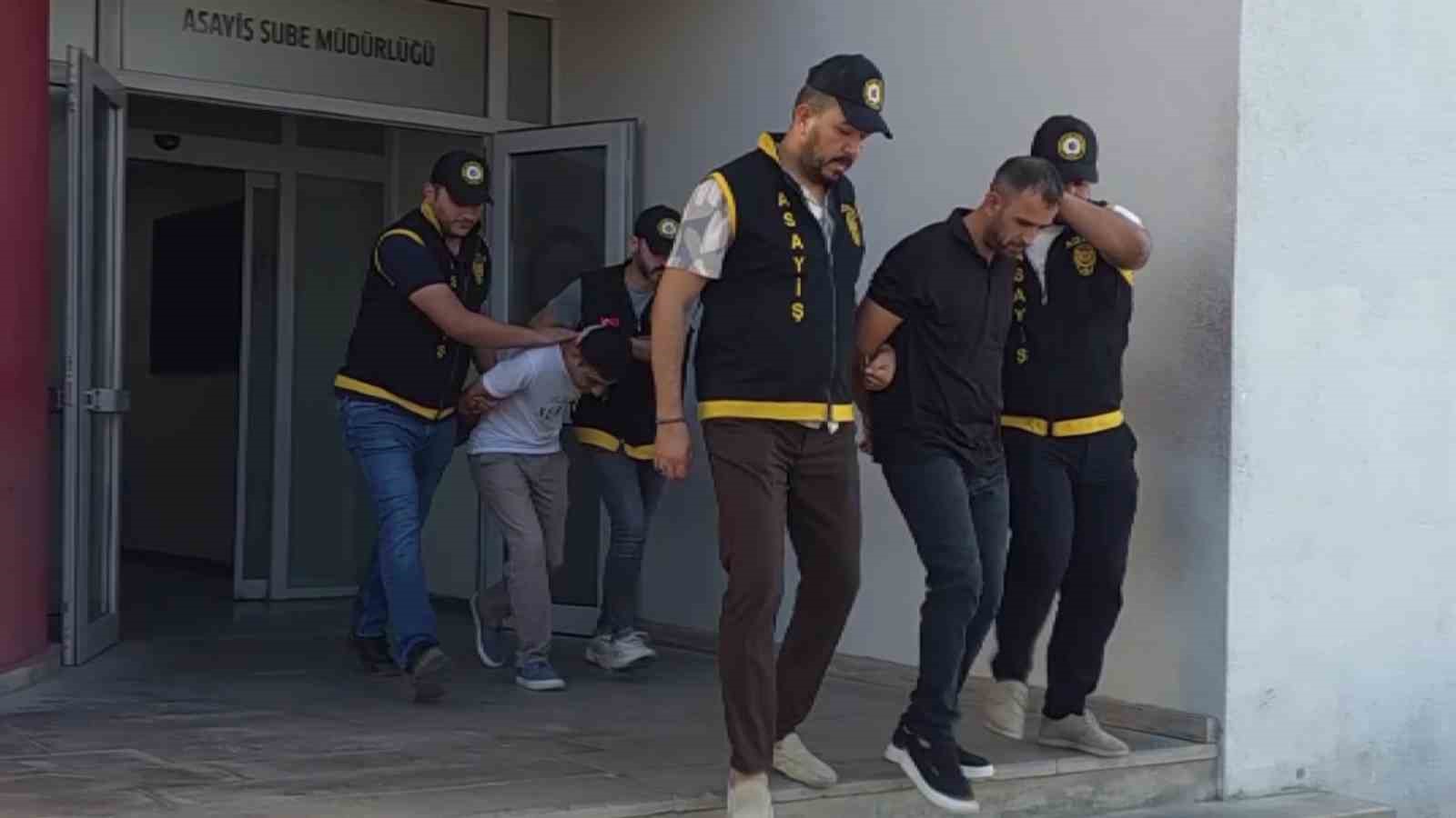 Adana'da Şafak Operasyonu: 4 Firari Hükümlü Yakalandı