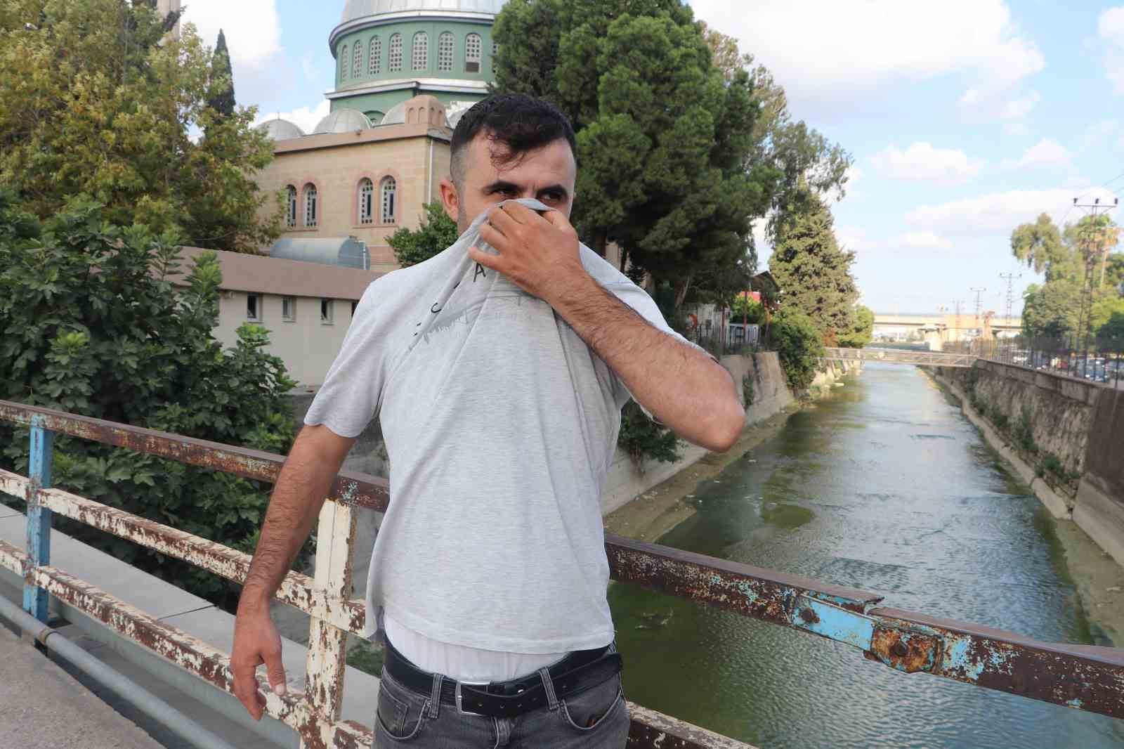 Adana’nın Bakımsız Sulama Kanalı, Vatandaşları Çileden Çıkardı