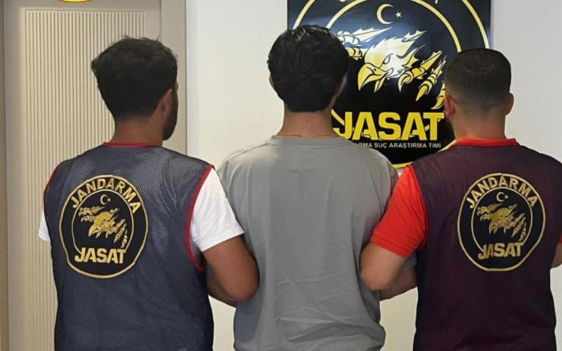 Adana’da 20 Yıl Hapis Cezası Olan Dolandırıcı Yakalandı