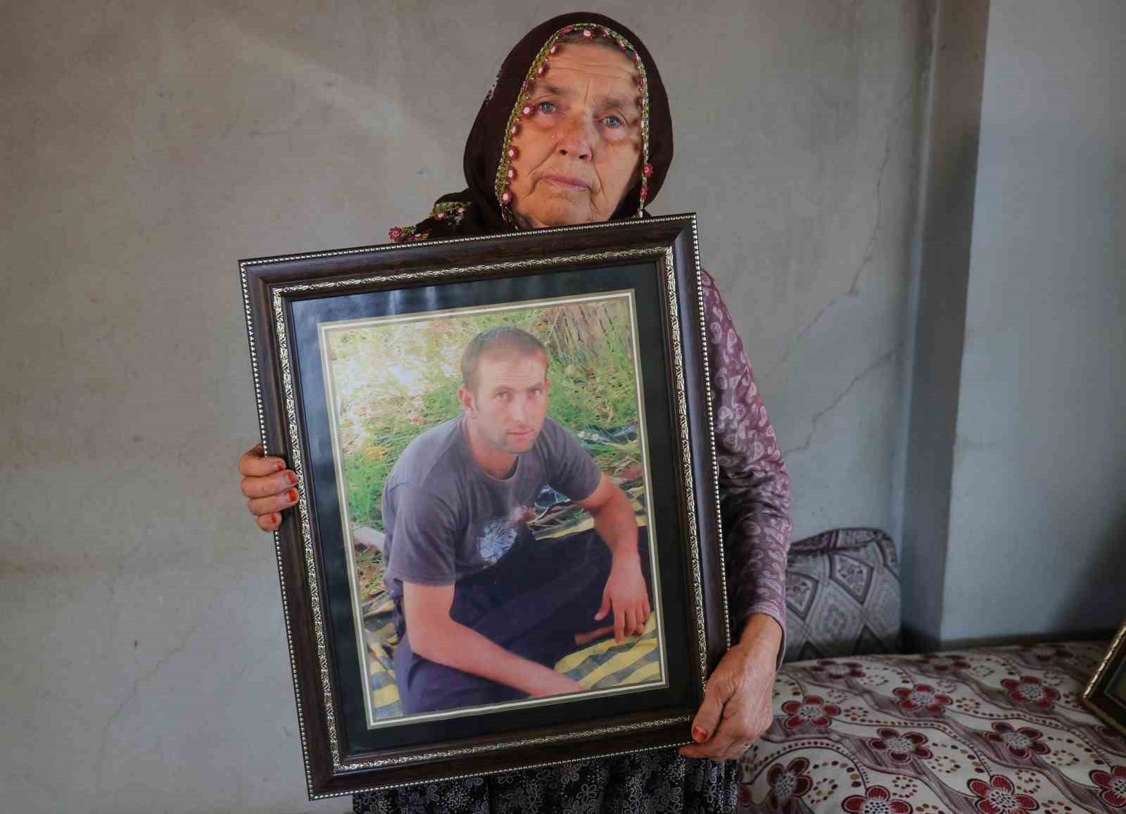 14 Yıldır Kayıp Oğul Acısı: 'Çocuklarım Babalarının Mezarı Olmadığı İçin Üzgün'
