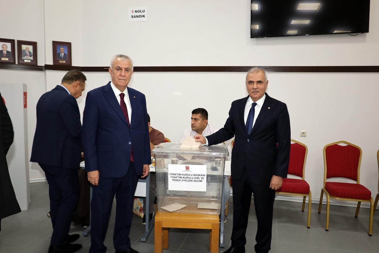 Adana Sanayi Odası’nda Yeni Dönem: Kıvanç ve Uçurum Yeniden Görevde