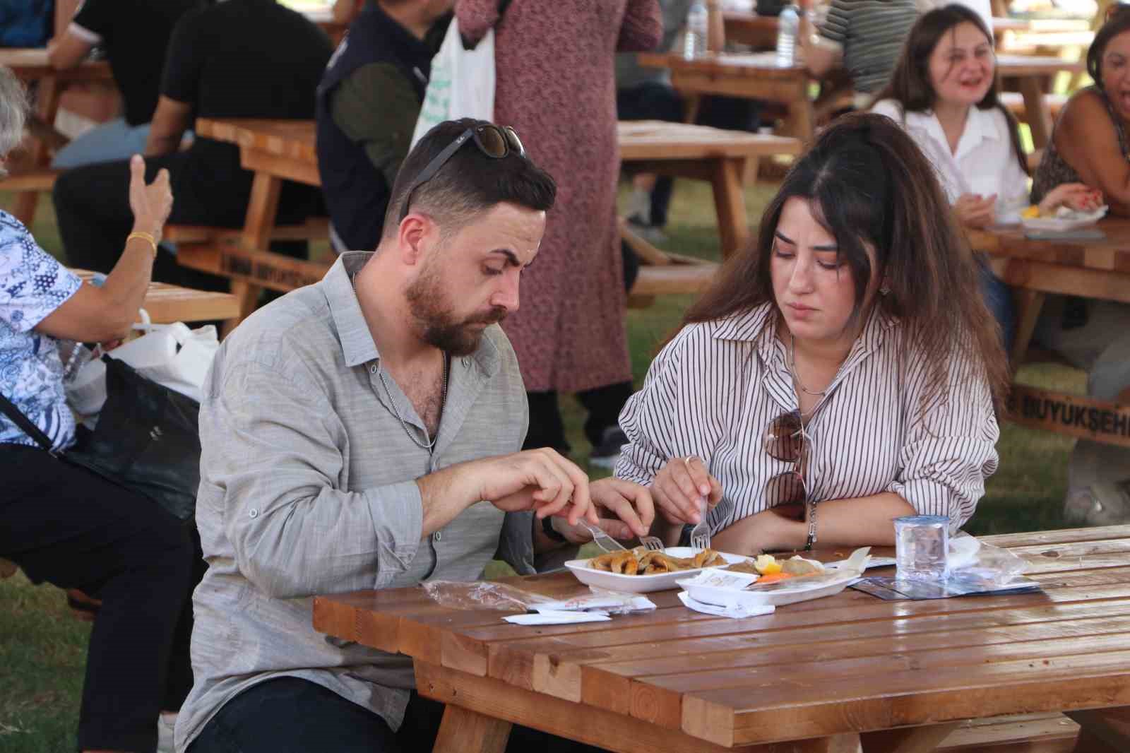 Adana Lezzet Festivali'nin İkinci Günü Coşkuyla Kutlanıyor
