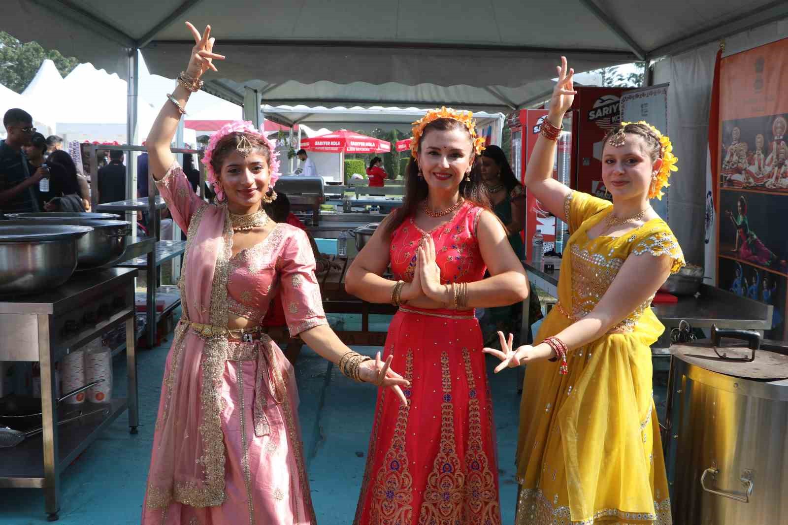 Lezzetlerle Dolu 10. Uluslararası Adana Festivali Ziyaretçilerini Bekliyor