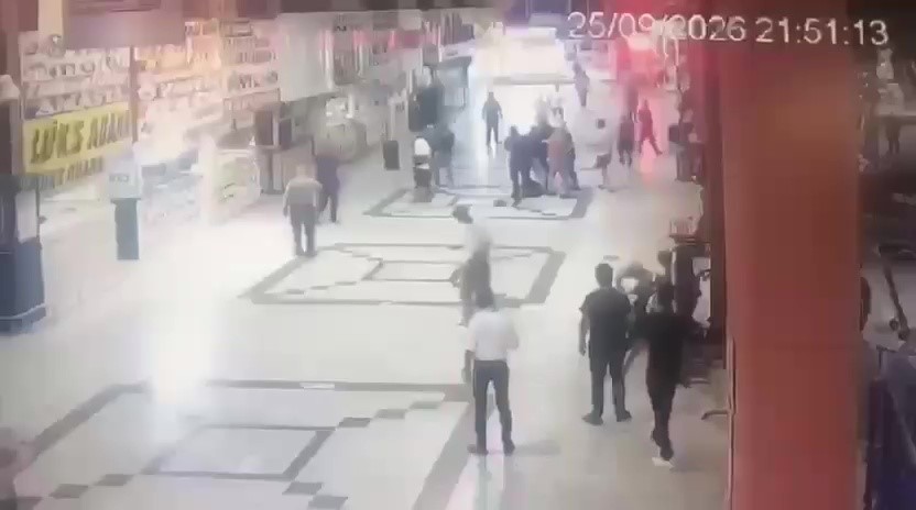 Adana Otogarı'nda Bilet İadesi Kavgası: Burnu Kırılan Vatandaş Şikayetçi Oldu