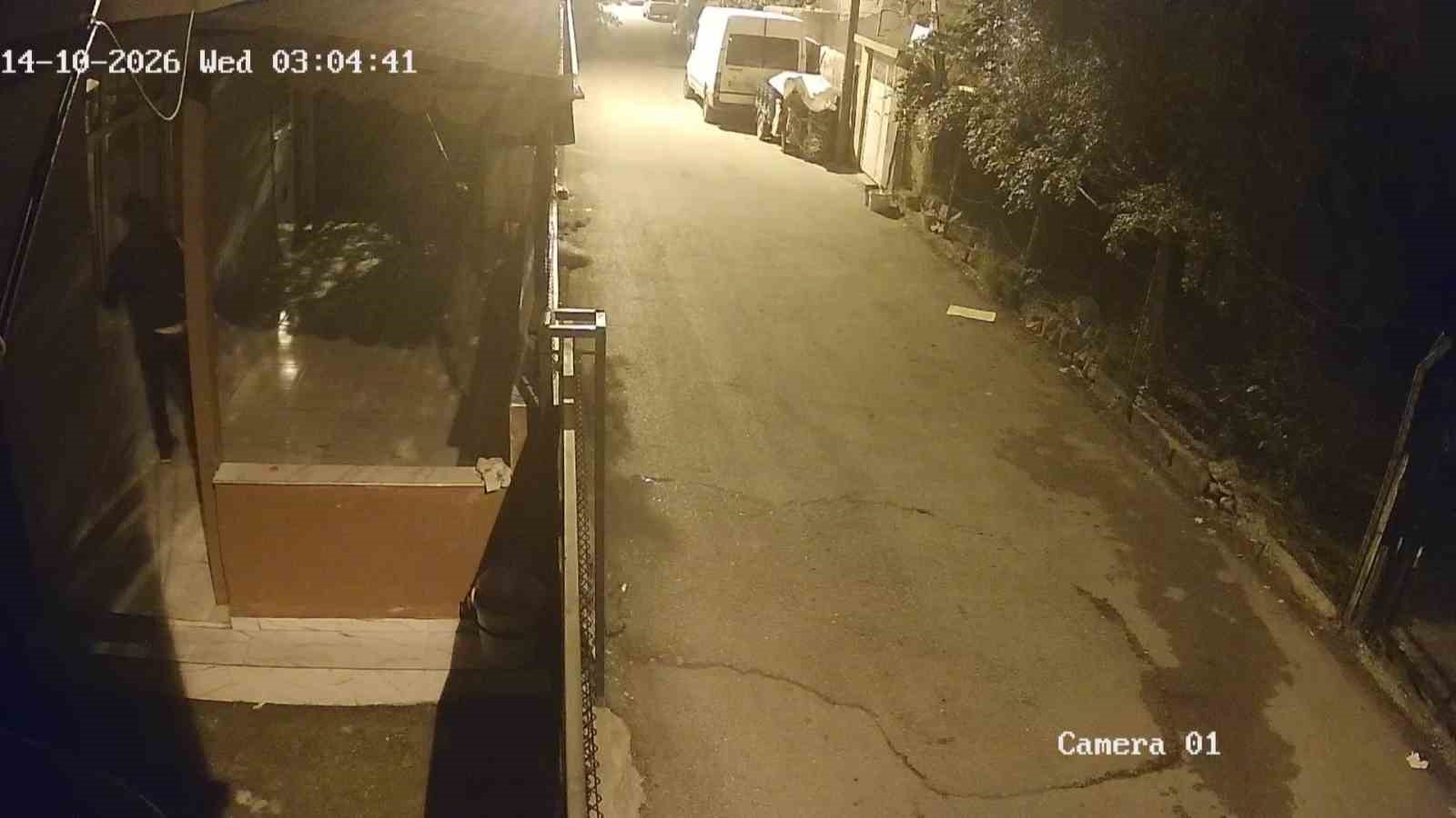 Kapı Kilidini Penseyle Kıran Hırsız, 'Kendi Evim Zannettim' Dedi