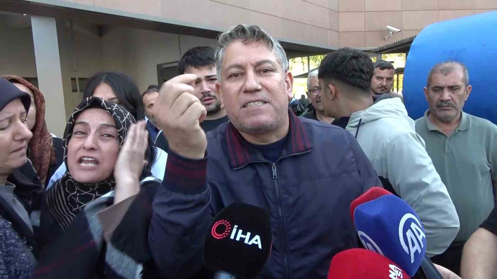Adana'da 15 Yaşındaki Çocuğa Açılan Ateş, Aileyi Yıktı
