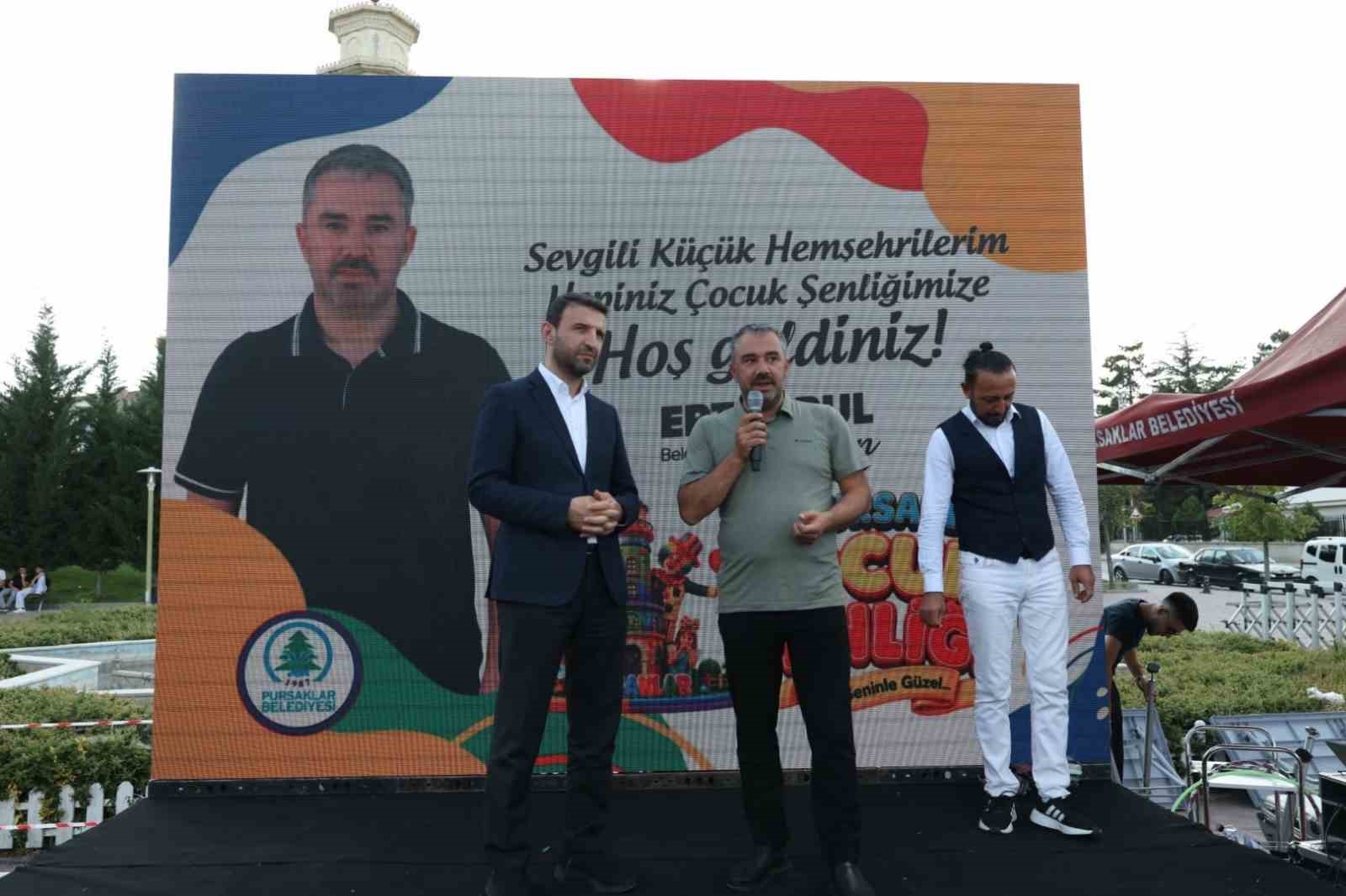 Pursaklar'da Çocuk Şenliği Coşkuyla Başladı