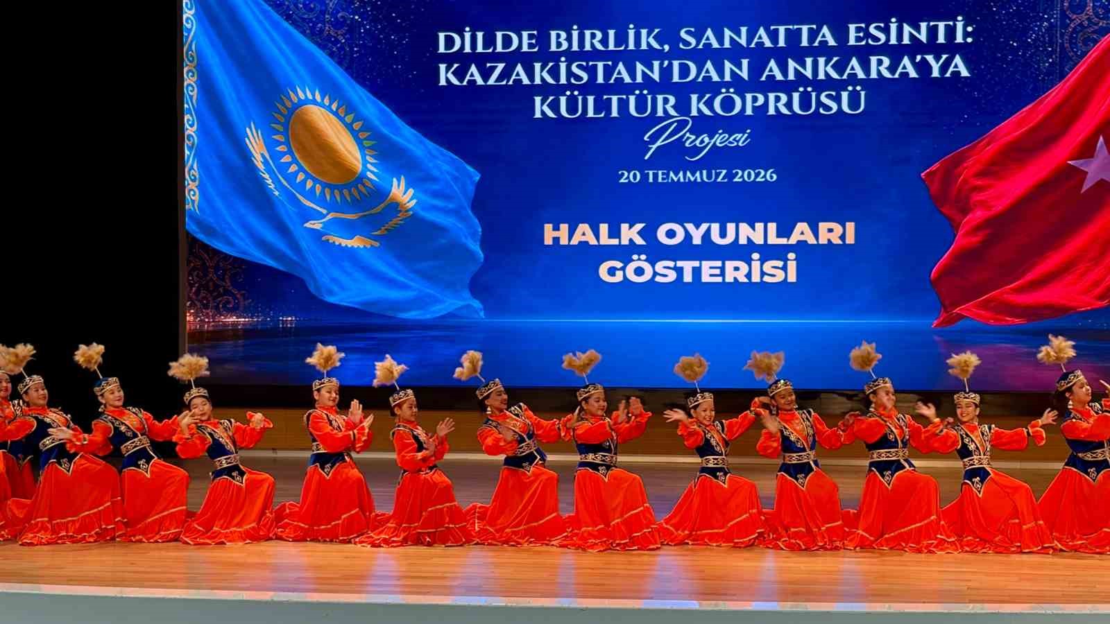 Ankara'da Türkiye-Kazakistan Dostluğu Halk Oyunlarıyla Kutlandı