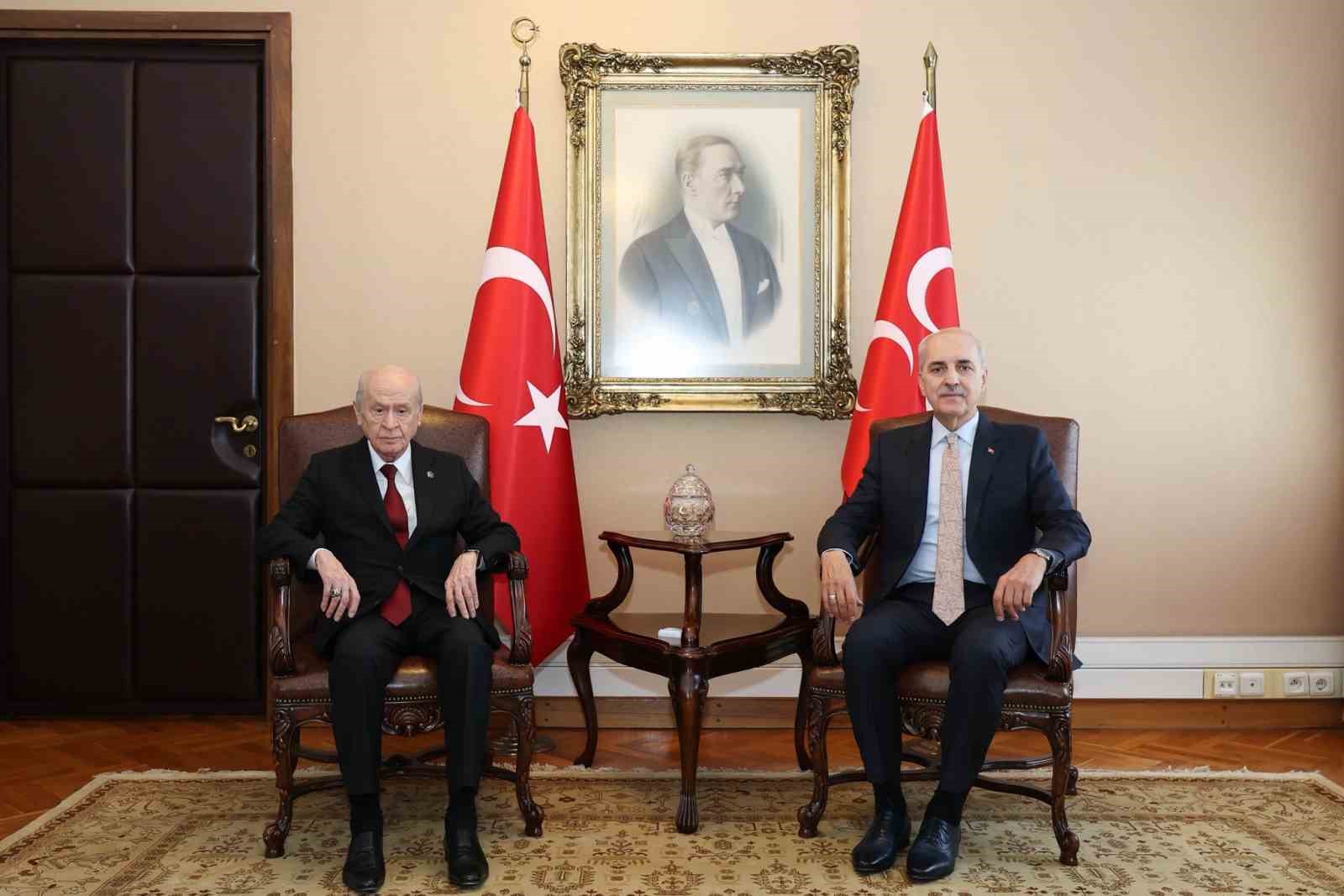Kurtulmuş, Bahçeli ile Terörsüz Türkiye için Bir Araya Geldi