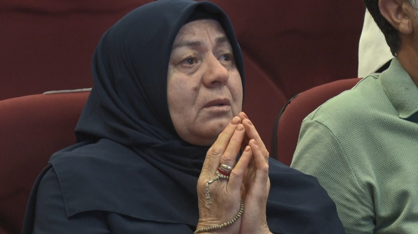 Ankara'da Hac Kurası Heyecanı: İsimleri Çıkan Adaylar Gözyaşlarına Hakim Olamadı