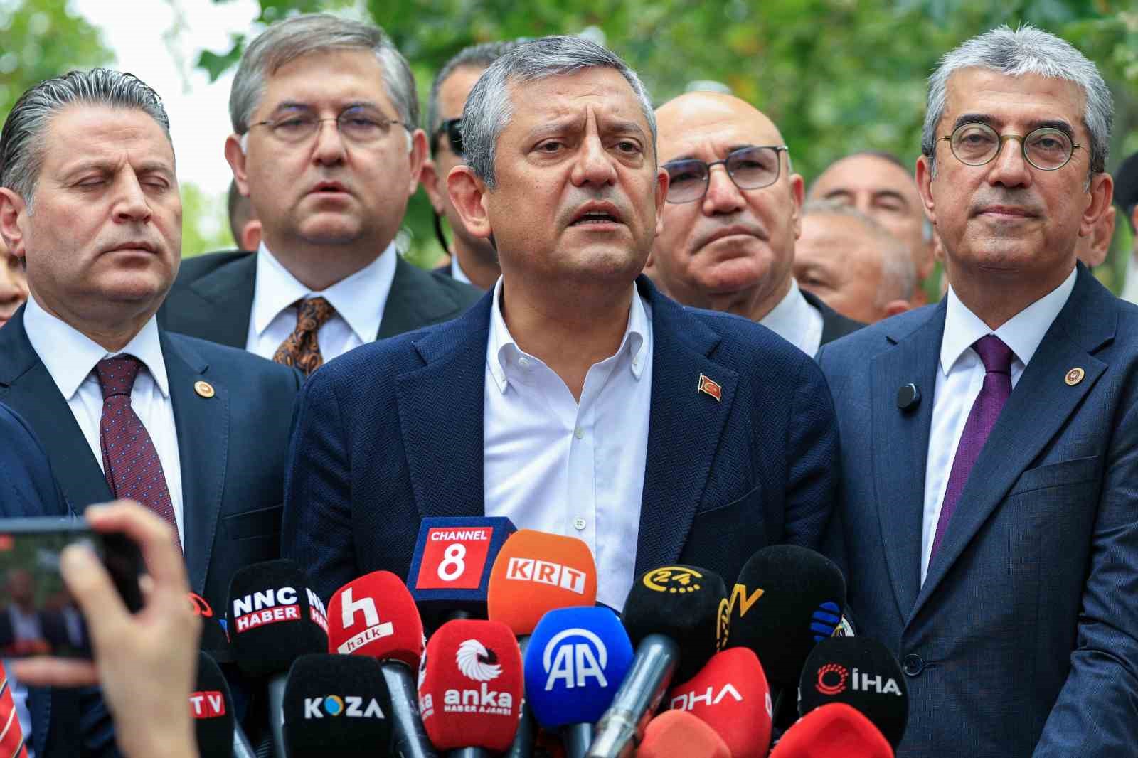 Özgür Özel: "YENİ Parti, ana muhalefet olarak son kez bütçe çalışmalarına katılacak"