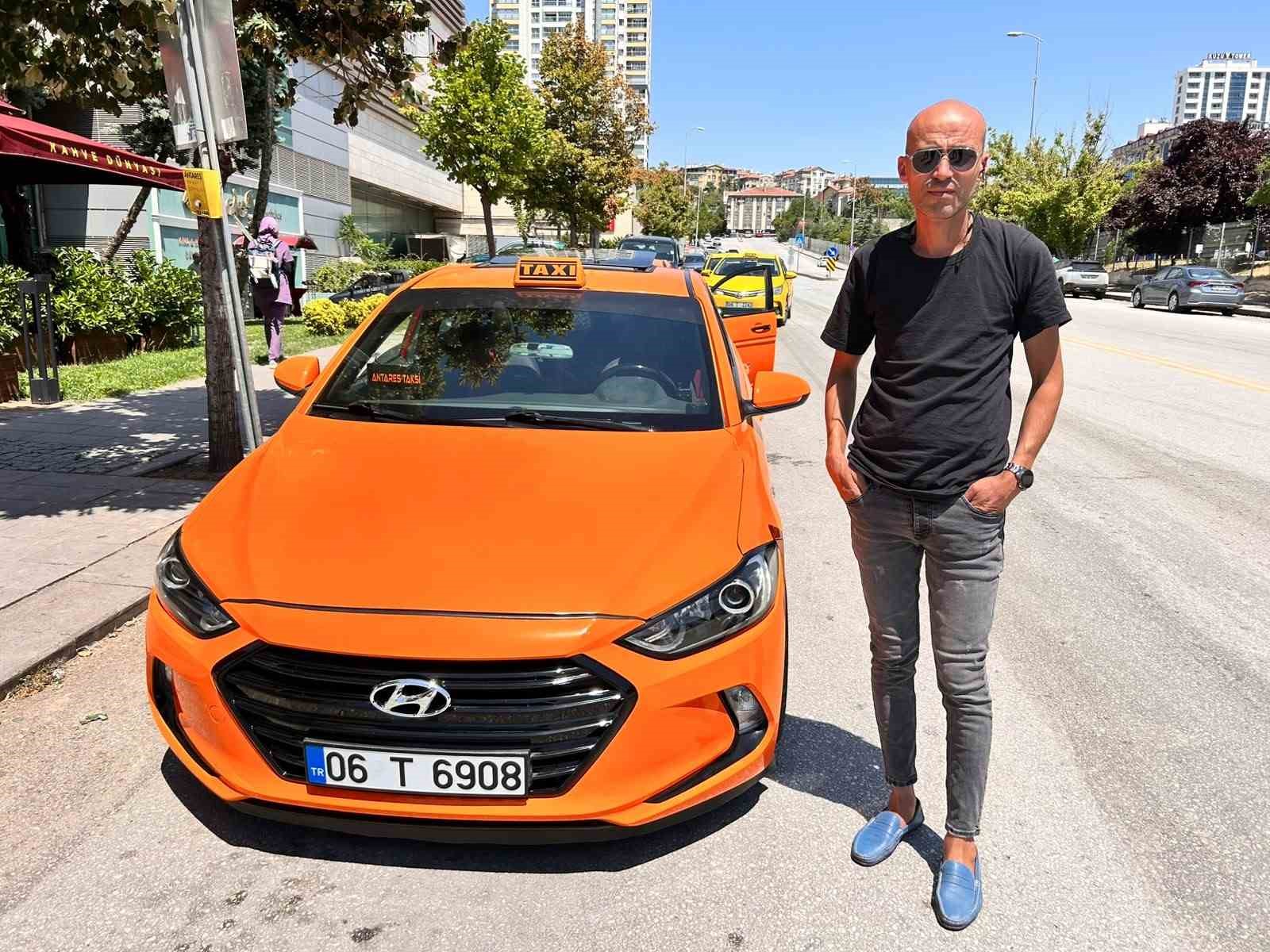 Ankara'dan Giresun'a Taksiyle Uzun Yolculuk: Taksimetre 28 Bin 591 Lira Gösterdi