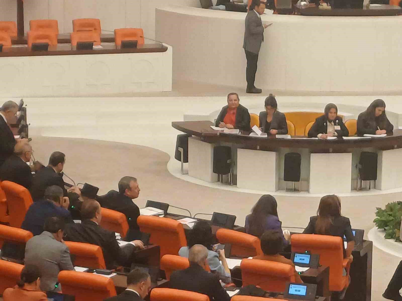 TBMM'de Koltuk Düzeni Yenilendi