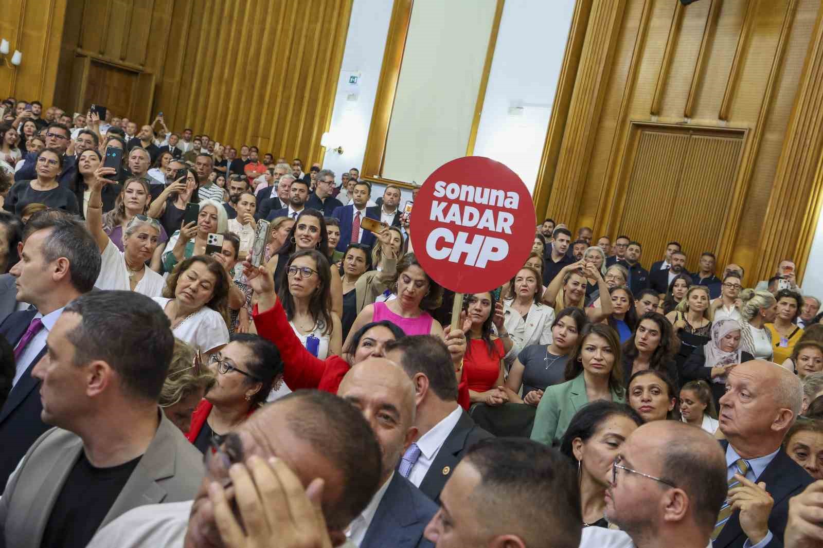 Kılıçdaroğlu, TBMM Grup Toplantısı'nda Umut Veren Mesajlar Verdi