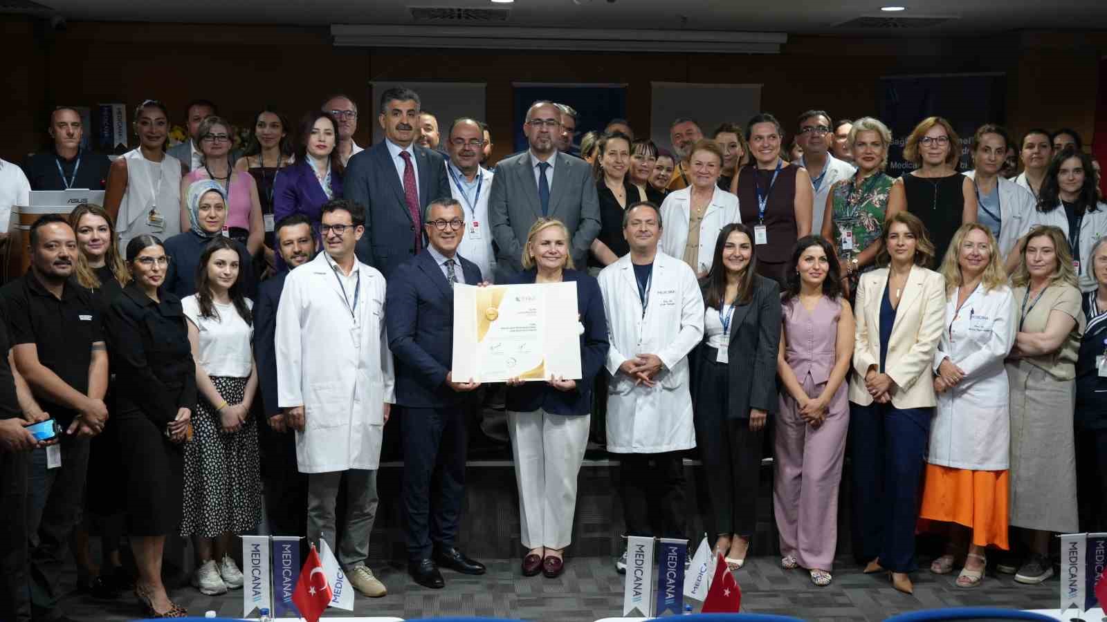 Medicana Ankara Hastanesi'ne Altın Kategori Akreditasyonu