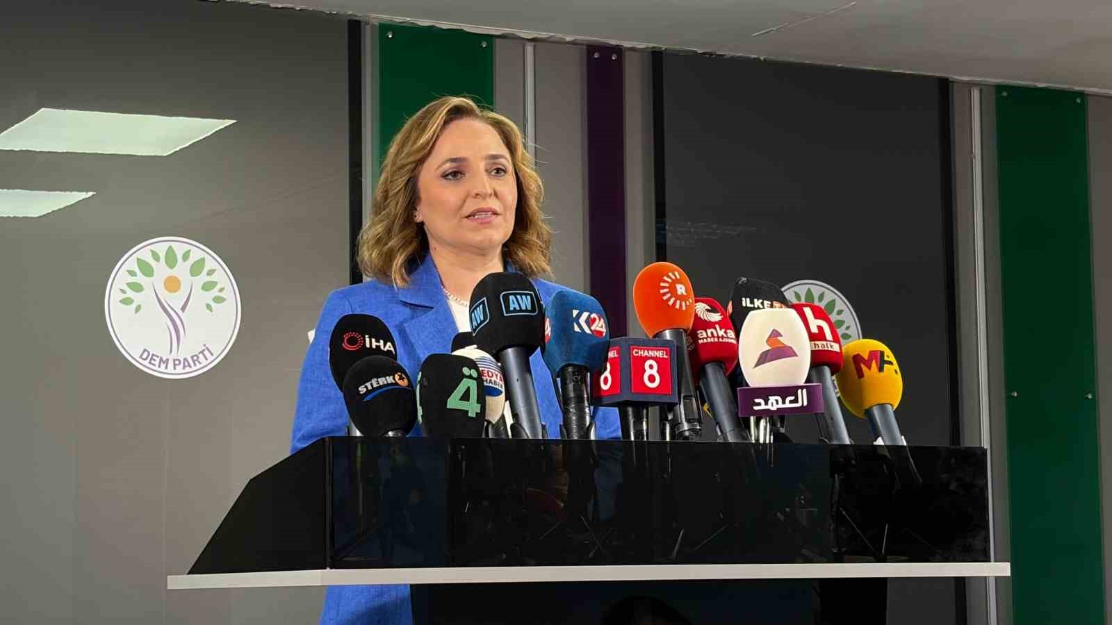 DEM Parti Sözcüsü Ayşegül Doğan: "Yeni bir dönemin ilk adımı atılıyor"