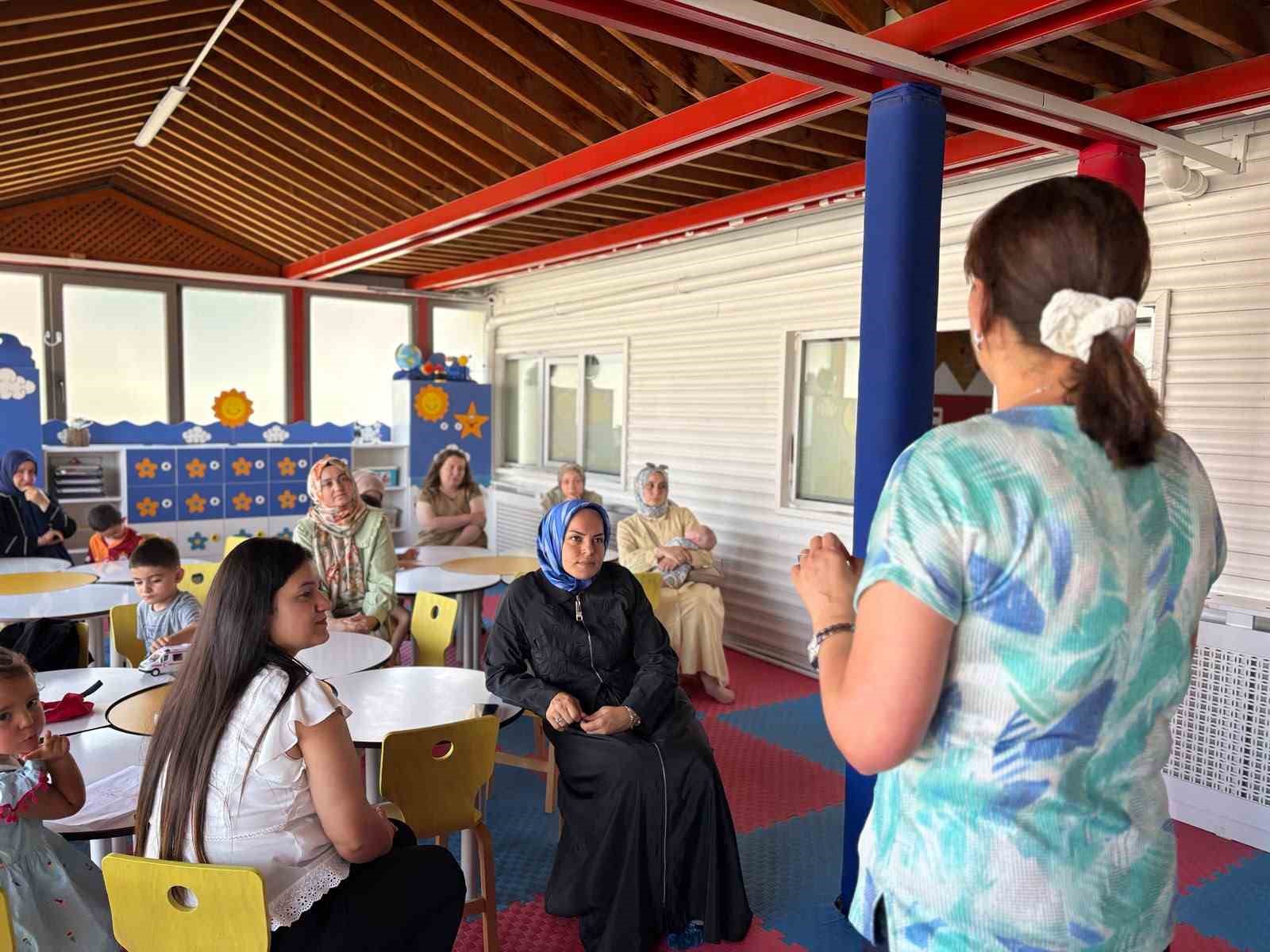 Sincan'da Anneler İçin Emzirme Haftası Semineri Düzenlendi