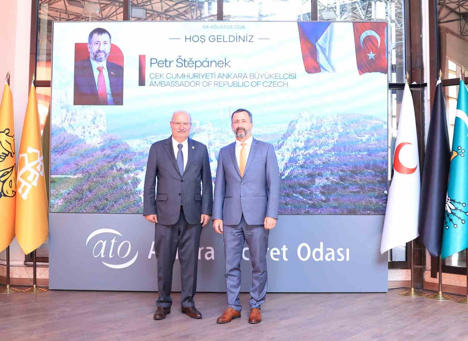 Çekya Büyükelçisi Stepanek, ATO'yu Ziyaret Etti