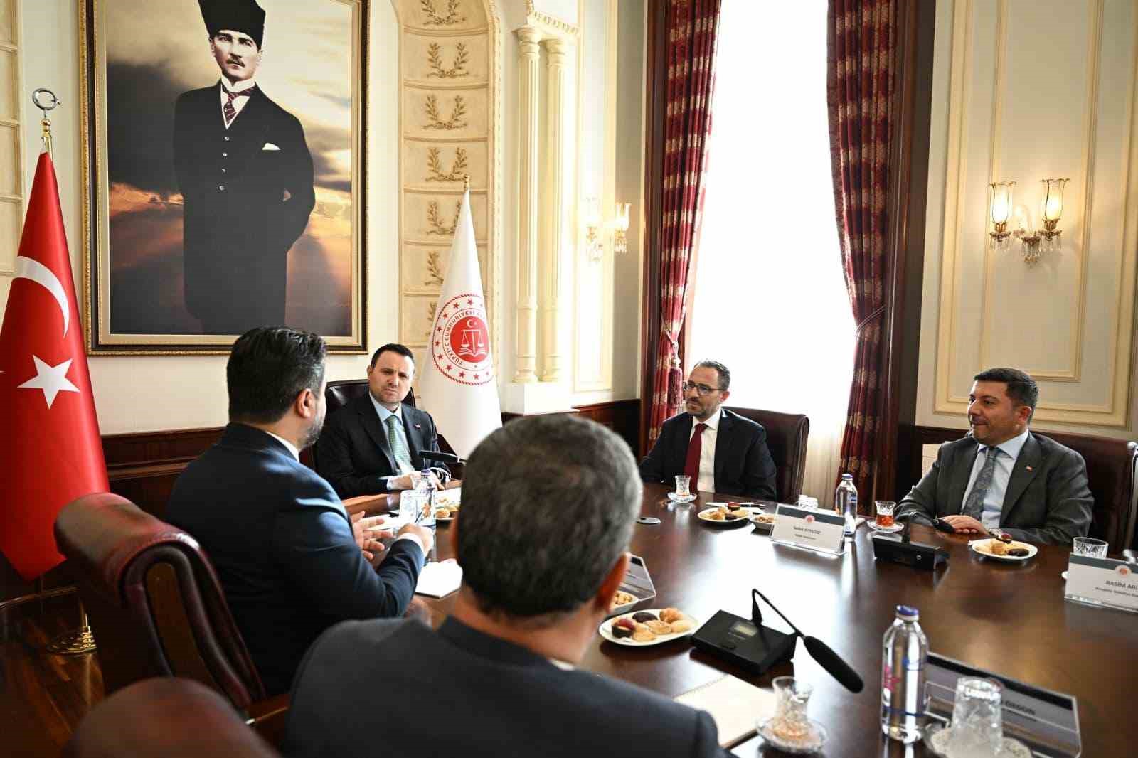 Bakan Gürlek, Nevşehir Heyetini Ağırladı