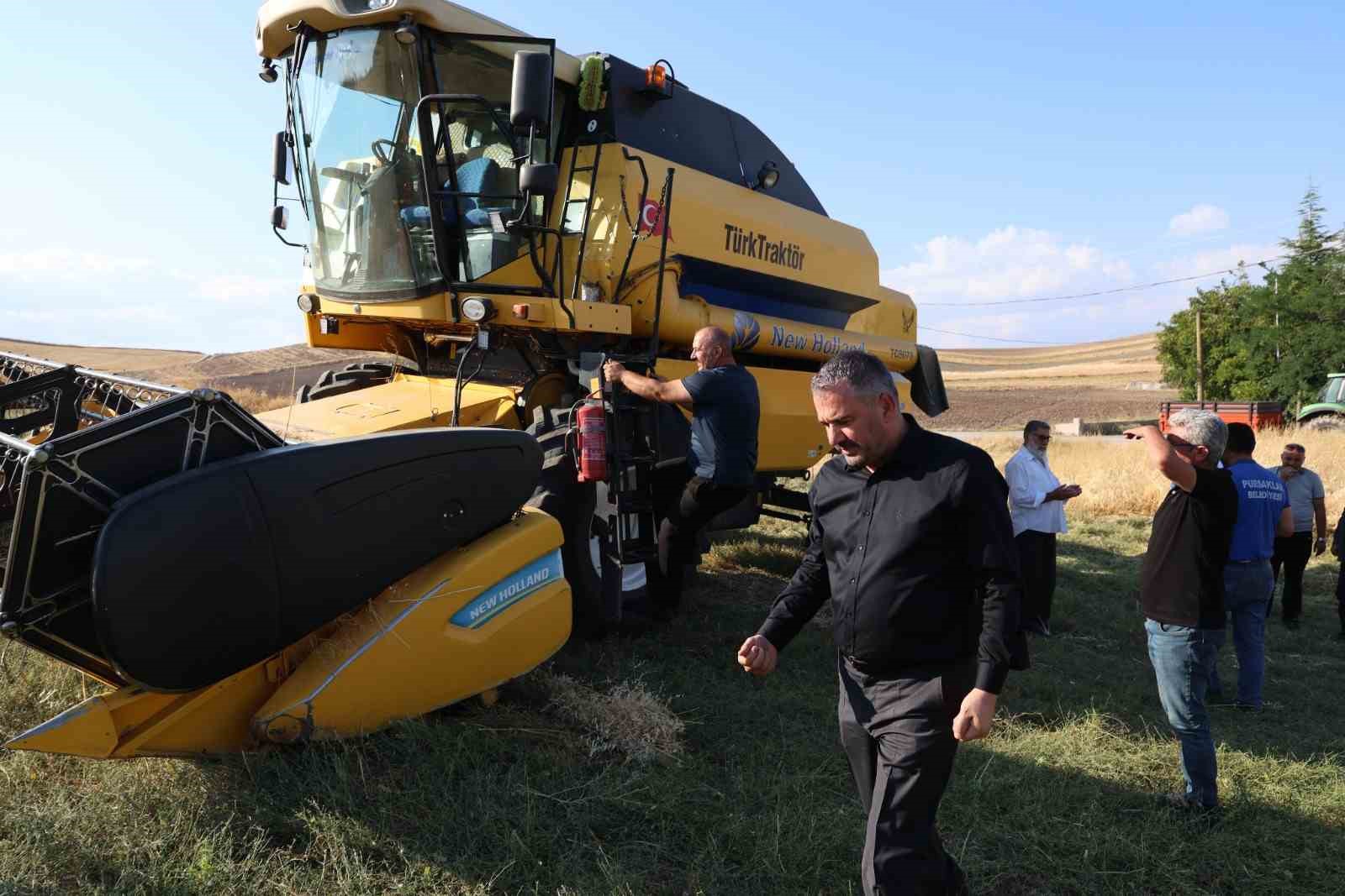 Pursaklar'da Nohut Hasadı Başladı