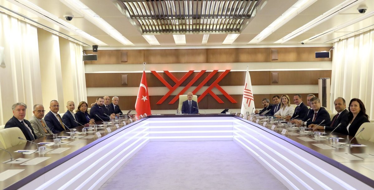 Ankara'da Yeni Rektörlere Mazbataları Takdim Edildi
