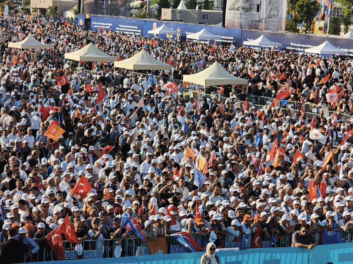 Ankara'da AK Parti’nin 25. Yılına Büyükyüzde Katılım