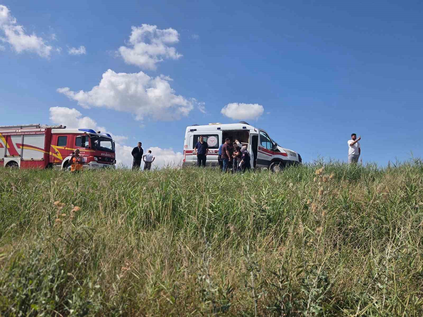 Ankara'da Uçuruma Yuvarlanan İki Araçta 5 Yaralı