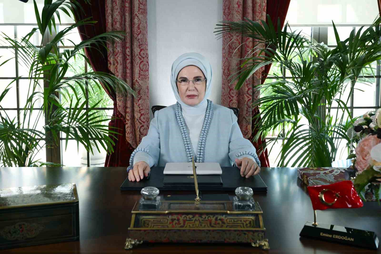 Emine Erdoğan'dan 6. Lider Eşleri Zirvesi'nde anlamlı mesaj