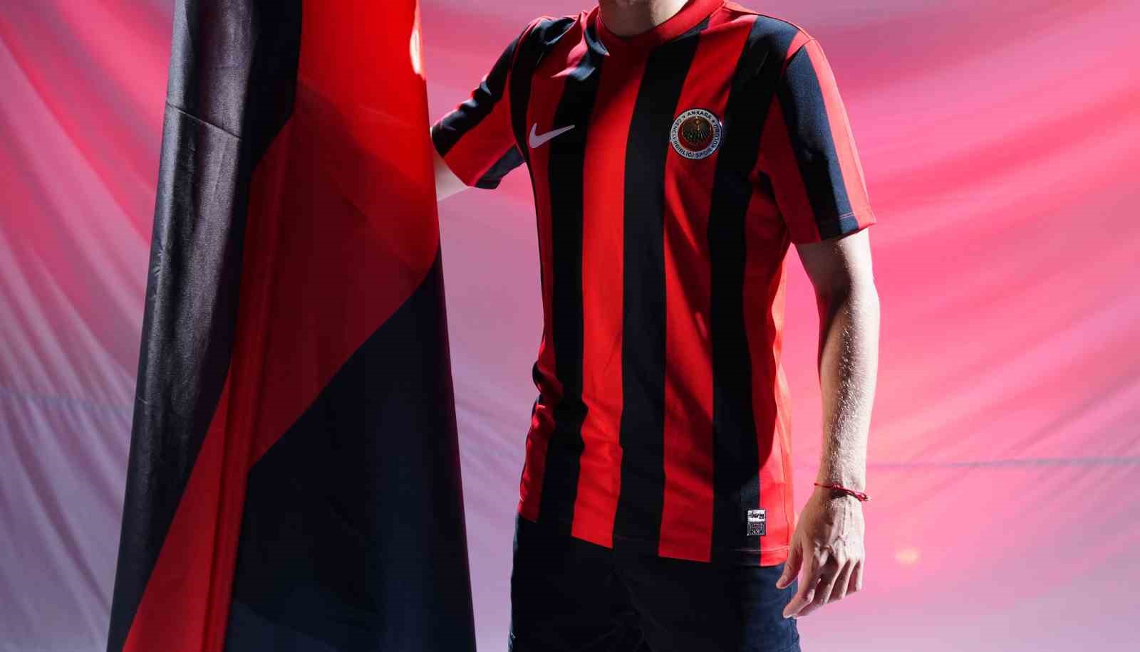 Gençlerbirliği, Sezonluk Göğüs Sponsoru Bulamıyor