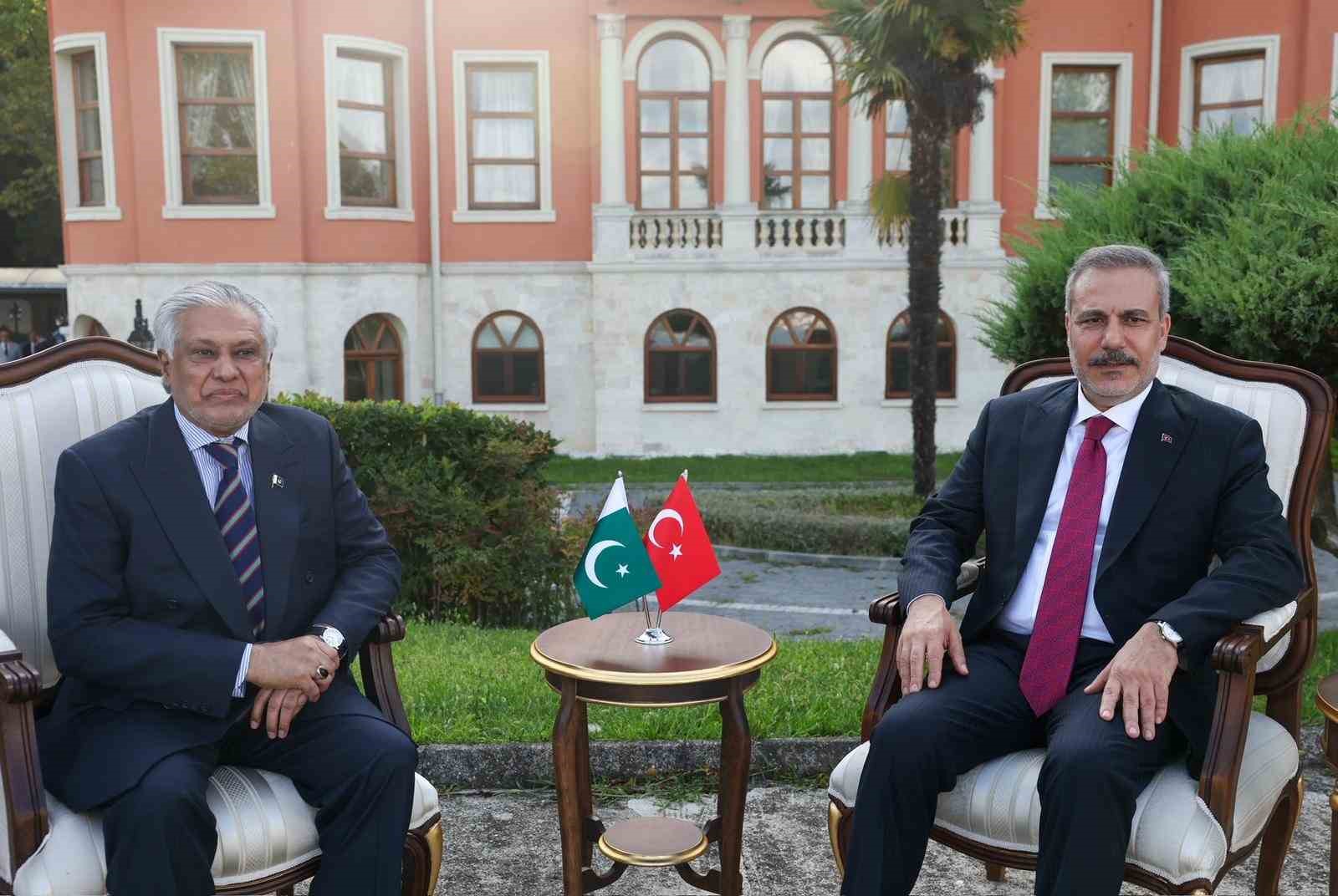 Bakan Fidan, Pakistanlı Mevkidaşı ile Önemli Bir Görüşme Gerçekleştirdi
