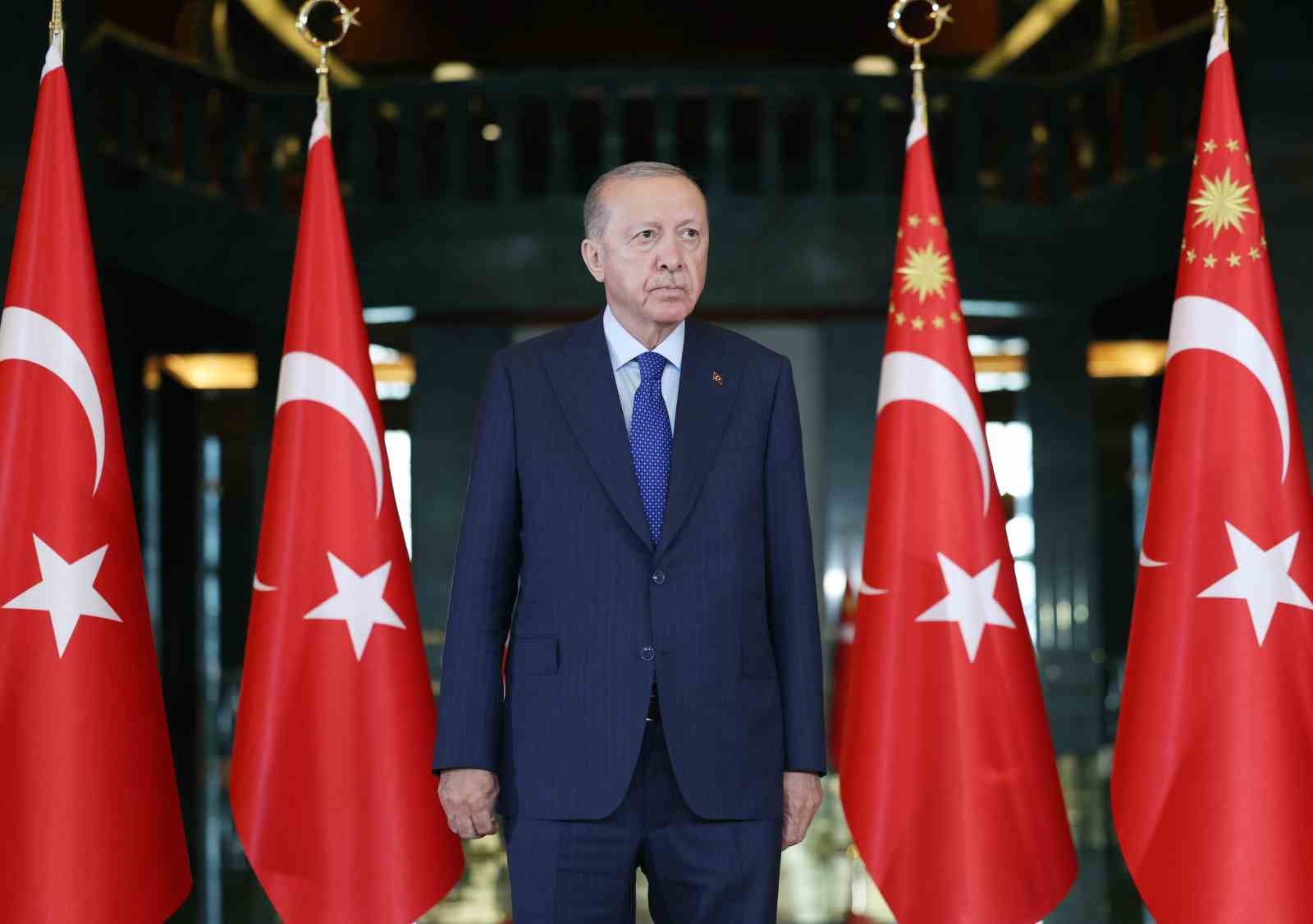 Erdoğan'dan 30 Ağustos Mesajı: İşgalcilerin Hüsranı, Milletimizin Bayramı