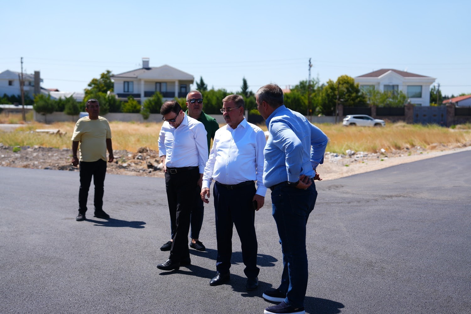 Gölbaşı’nda Ulaşım Konforu Artıyor: Asfalt Çalışmaları Devam Ediyor