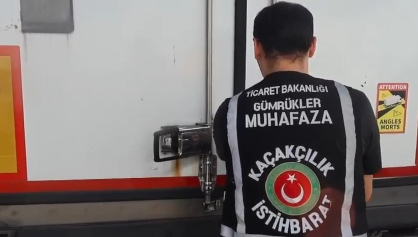 Kapıkule Gümrük Kapısı'nda 79 Bin Kaçak Ürün Yakalandı