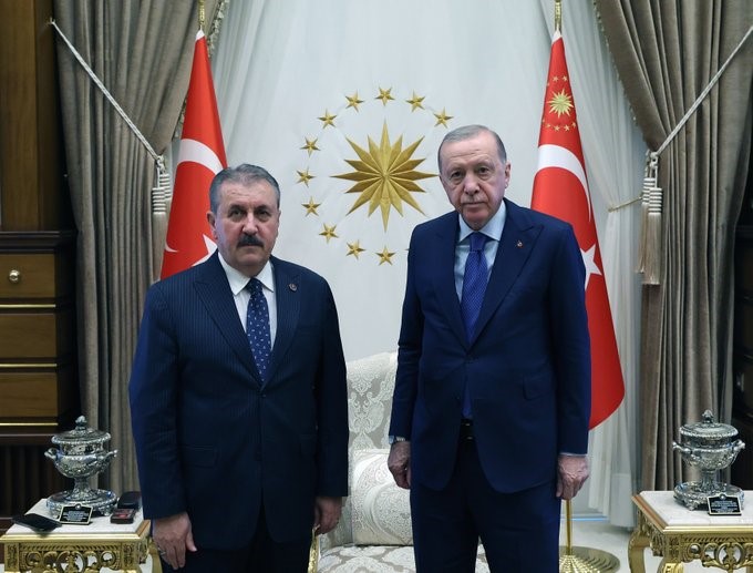 Erdoğan, BBP Lideri Destici ile Görüştü