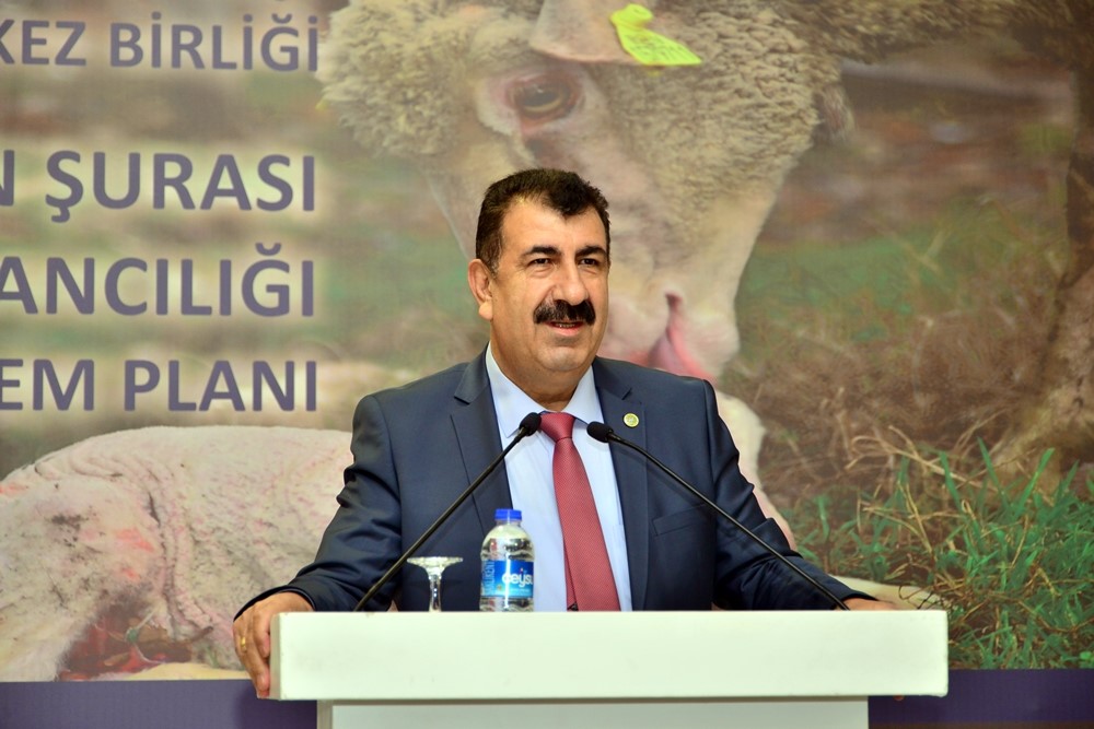 Üretici ve Tüketici Arasındaki Fiyat Farklarına Dikkat Çeken TÜRKYED Başkanı Çelik: "Devletin Operasyonları Önemli"